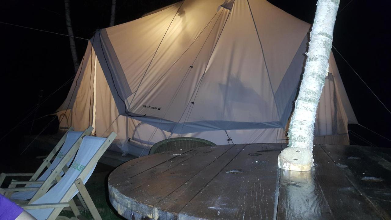 Glamping Z Alpakami Hotel Jankowice  Kültér fotó